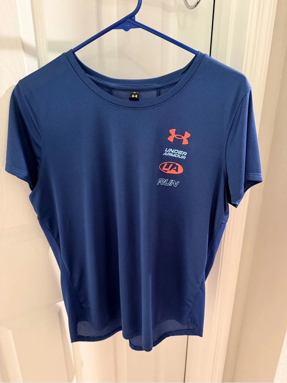Bundle of Under Armour Women’s Short Sleeve Tees- Lavender, Navy, Bright Orange - Picture 2 of 5